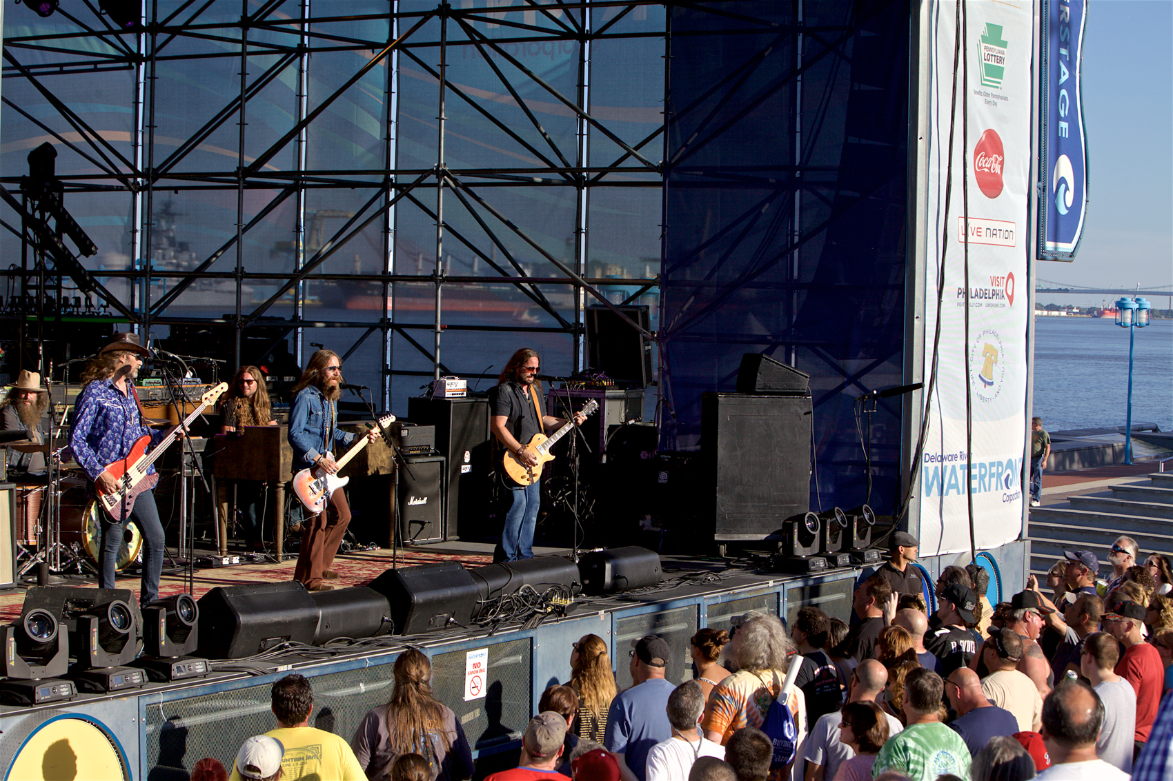 River Stage
Philadelphia, PA
August 17, 2016

DerekBrad.com